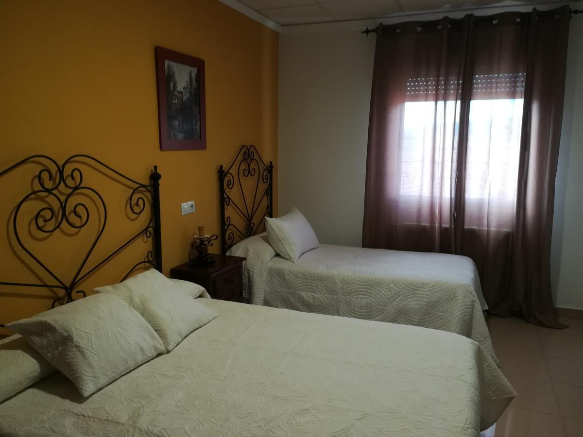 Hostal Cañamares المظهر الخارجي الصورة